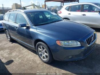  Salvage Volvo V70