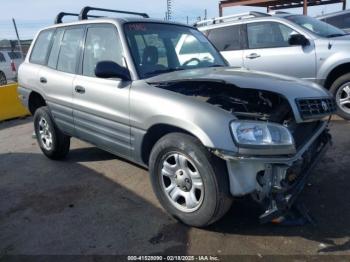  Salvage Toyota RAV4