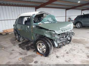  Salvage Toyota FJ Cruiser