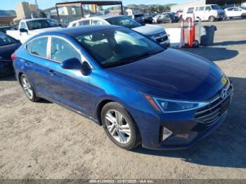  Salvage Hyundai ELANTRA