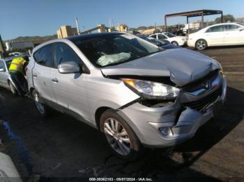  Salvage Hyundai TUCSON