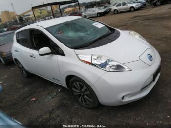  Salvage Nissan LEAF