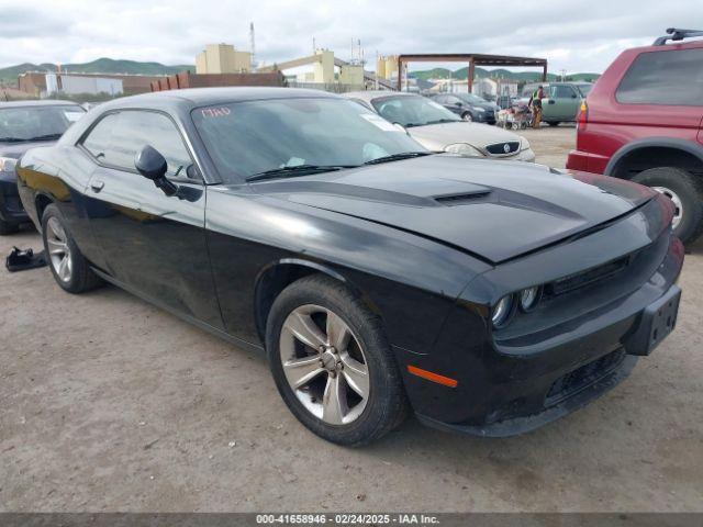  Salvage Dodge Challenger