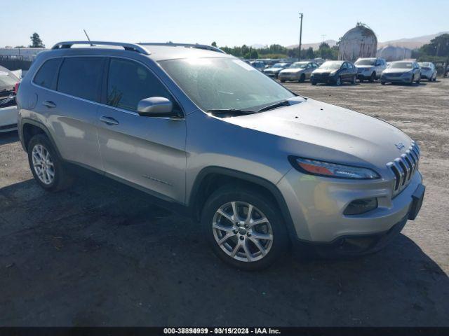  Salvage Jeep Cherokee