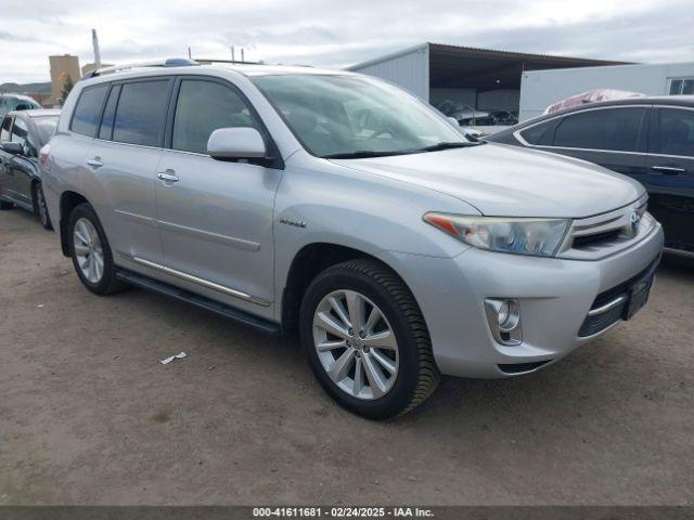  Salvage Toyota Highlander