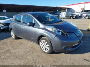  Salvage Nissan LEAF