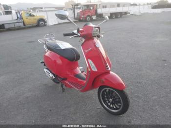  Salvage Vespa Primavera Sprint