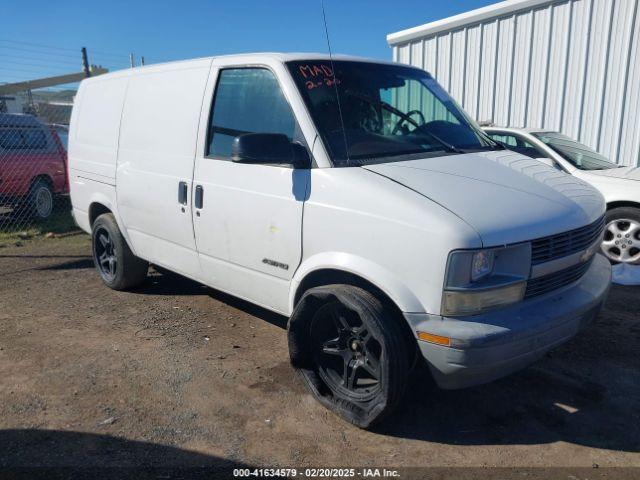  Salvage Chevrolet Astro