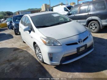  Salvage Toyota Prius