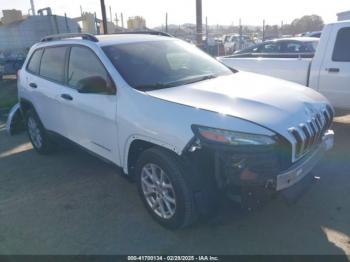  Salvage Jeep Cherokee