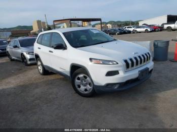  Salvage Jeep Cherokee