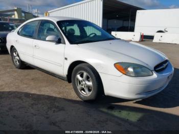  Salvage Ford Taurus