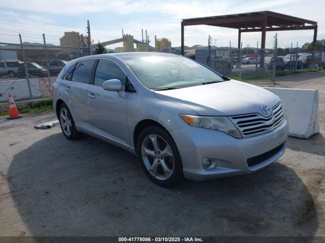  Salvage Toyota Venza