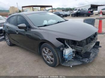  Salvage Mazda Mazda3