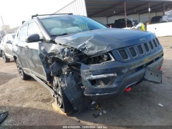  Salvage Jeep Compass