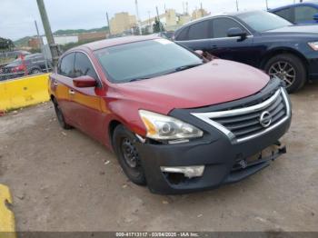  Salvage Nissan Altima