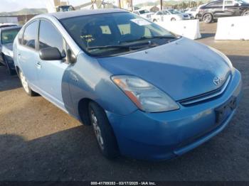  Salvage Toyota Prius