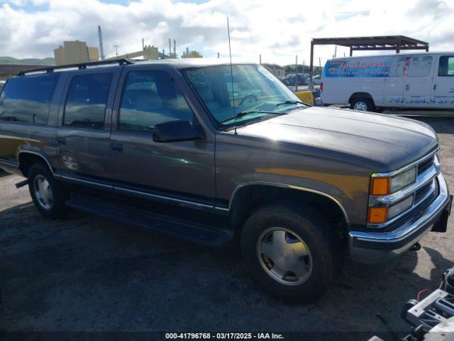  Salvage Chevrolet Suburban 1500