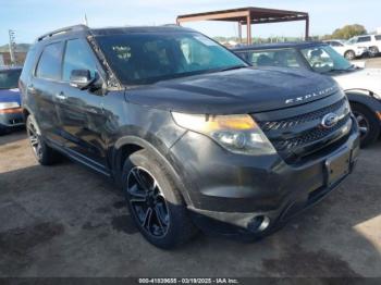  Salvage Ford Explorer