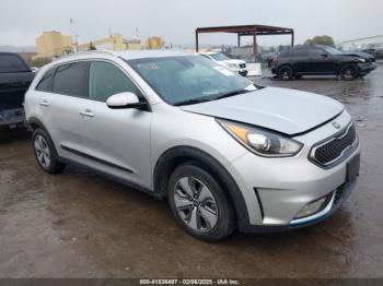  Salvage Kia Niro