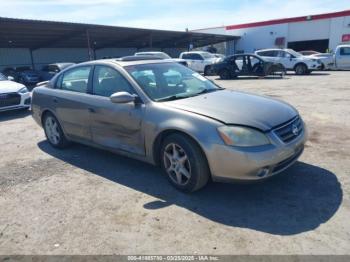  Salvage Nissan Altima