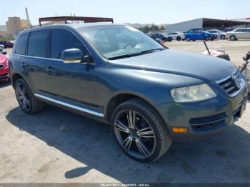  Salvage Volkswagen Touareg