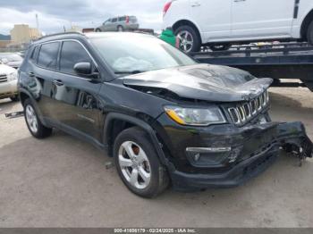  Salvage Jeep Compass