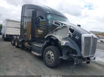 Salvage Kenworth Construction