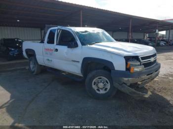  Salvage Chevrolet Silverado 2500