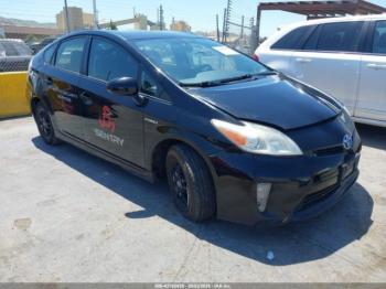  Salvage Toyota Prius