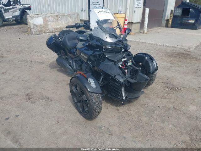  Salvage Can-Am Spyder Roadster