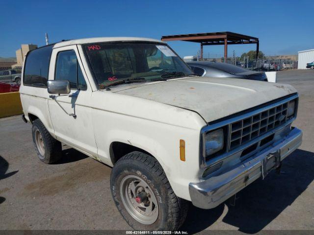 Salvage Ford Bronco