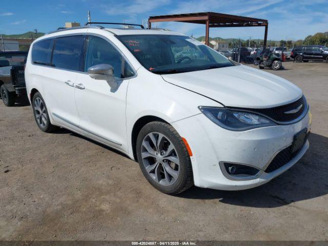  Salvage Chrysler Pacifica