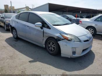  Salvage Toyota Prius