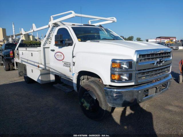 Salvage Chevrolet Silverado 4500