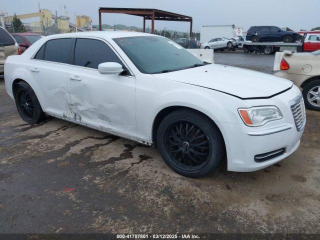  Salvage Chrysler 300
