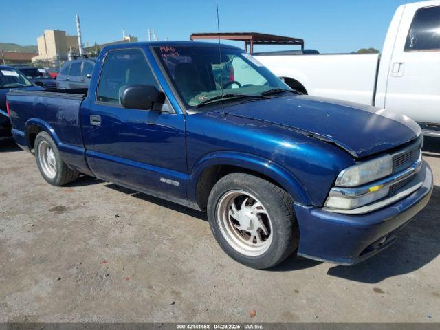  Salvage Chevrolet S-10
