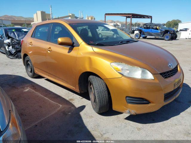  Salvage Toyota Matrix