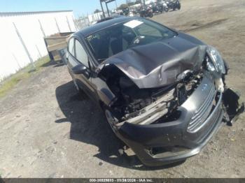  Salvage Ford Fiesta
