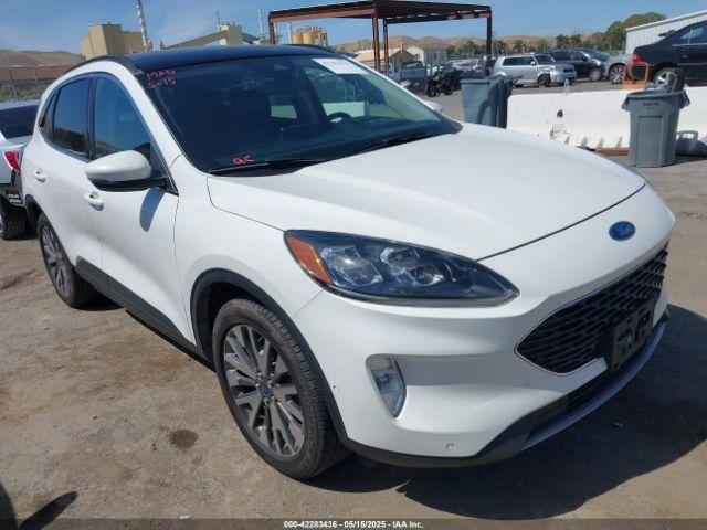  Salvage Ford Escape