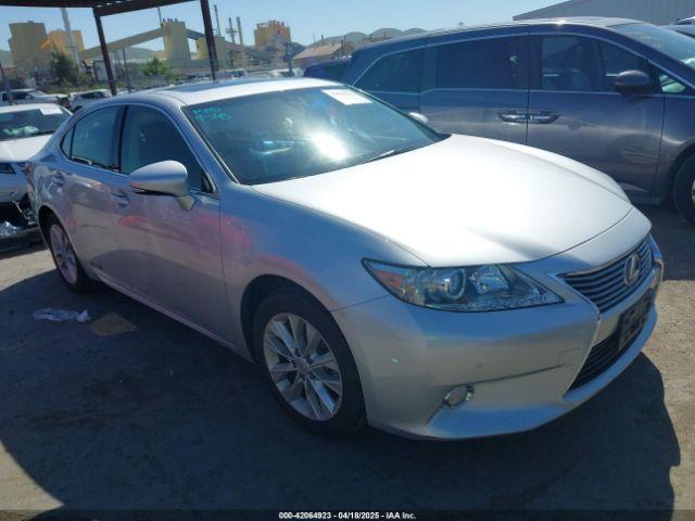  Salvage Lexus Es