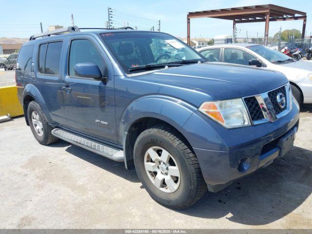 Salvage Nissan Pathfinder