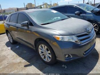  Salvage Toyota Venza