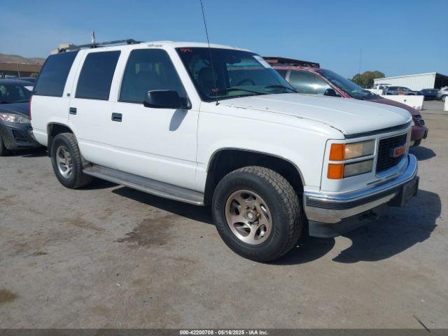  Salvage GMC Yukon