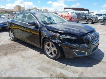  Salvage Volvo S60