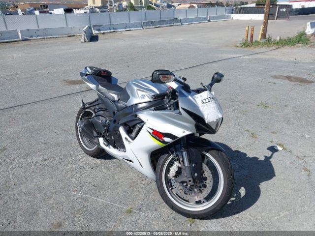 Salvage Suzuki Gsx-r600