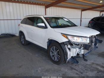  Salvage Toyota Highlander