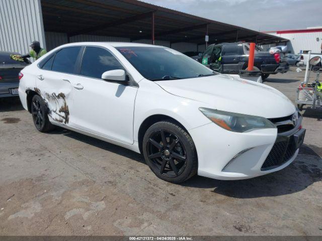  Salvage Toyota Camry