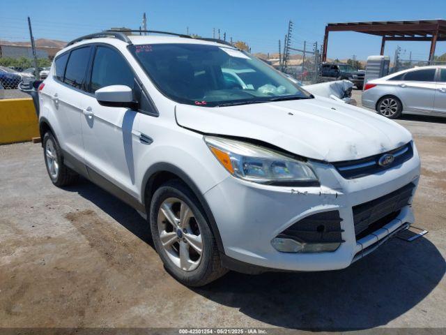  Salvage Ford Escape