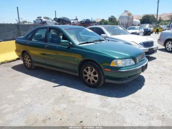  Salvage Volvo S40